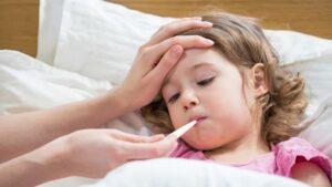 Is it RSV, COVID-19, or the flu? A paediatrician explains the symptoms as the number of reported cases continues to grow.